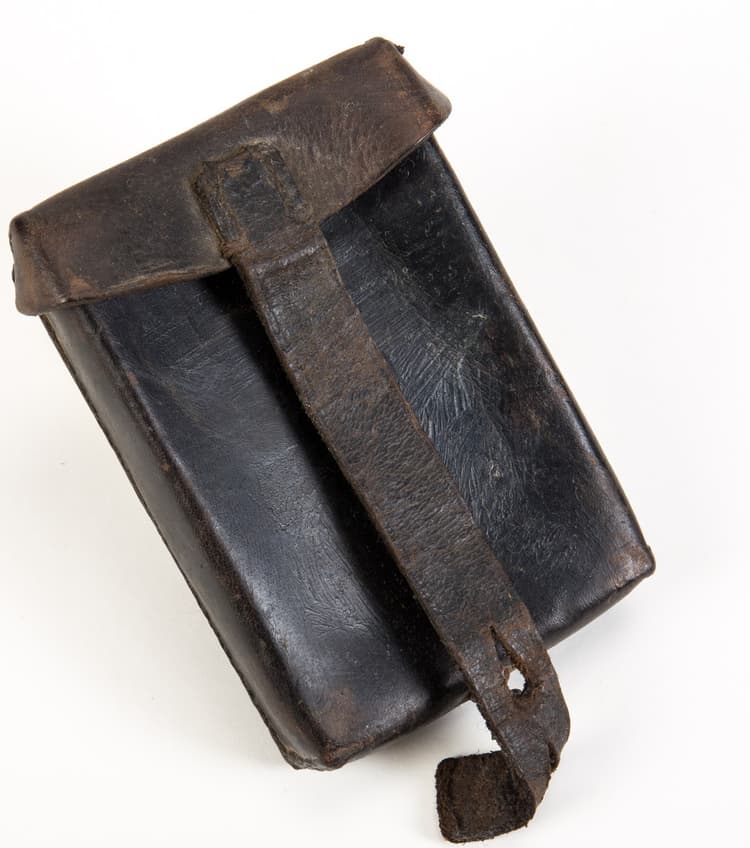 Leather utility pouch